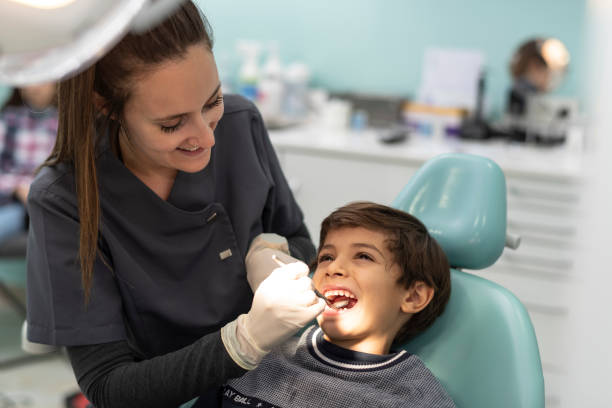 Best Cracked Tooth Emergency Dentist  in North Granby, CT
